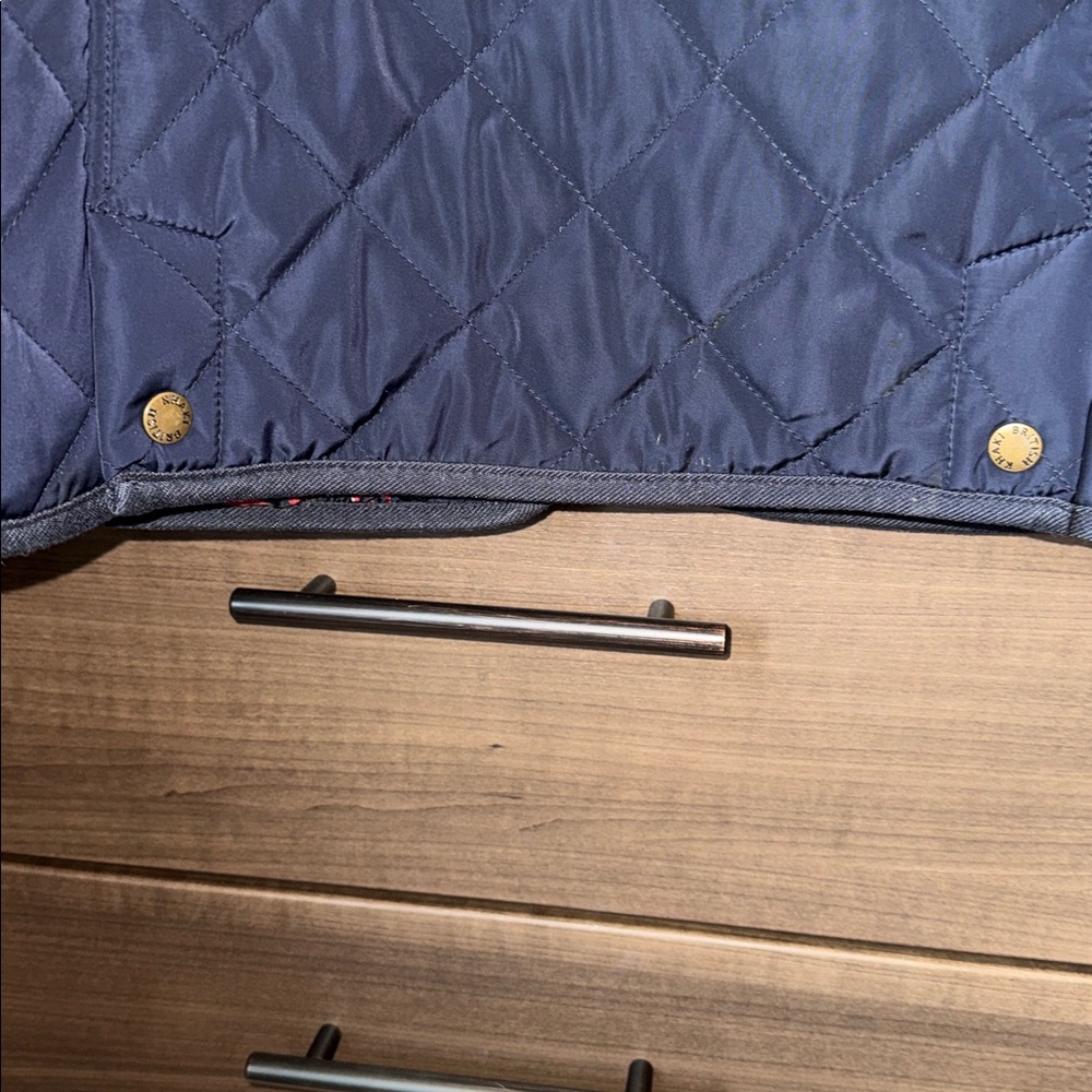 British Khaki Puffer Vest - Picture 8 of 8